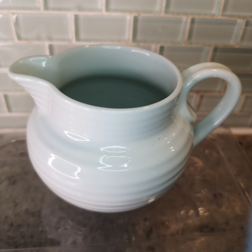 Portmeirion Sophie Conran Celadon/Green 10 oz. Cream Jug/Small Creamer Pitcher